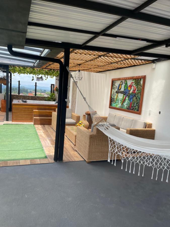 דירות Guatapé Apartamento De Lujo מראה חיצוני תמונה